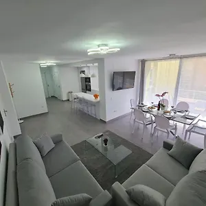 Modern 3 Bedroom Luxury In Apartamento Torremolinos