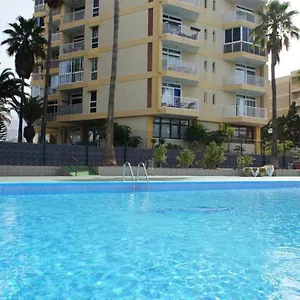 full-center-of-las-americas-renovated-high-floor.tenerifehoteles.net/